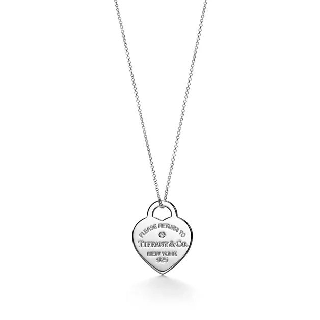 "Return to Tiffany"Heart Tag Pendant in Sterling Silver with a Diamond